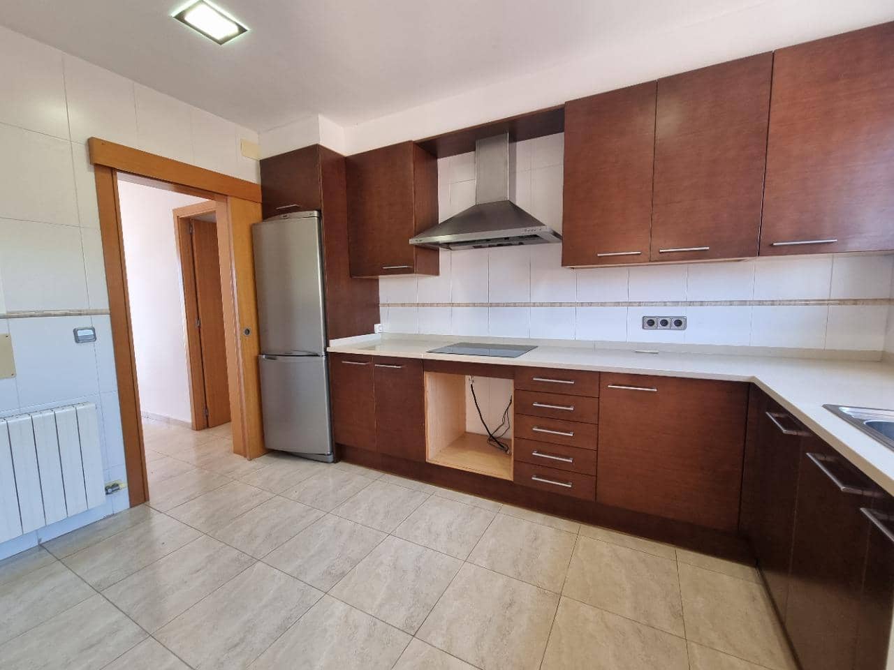 4 soveværelse Semi-Rækkehus til salg i Roda de Bara med garage - € 355.000 (Ref: 9147808)