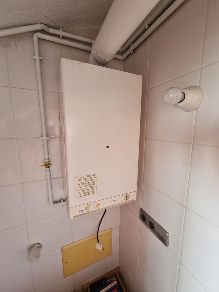 4 soveværelse Semi-Rækkehus til salg i Roda de Bara med garage - € 355.000 (Ref: 9147808)