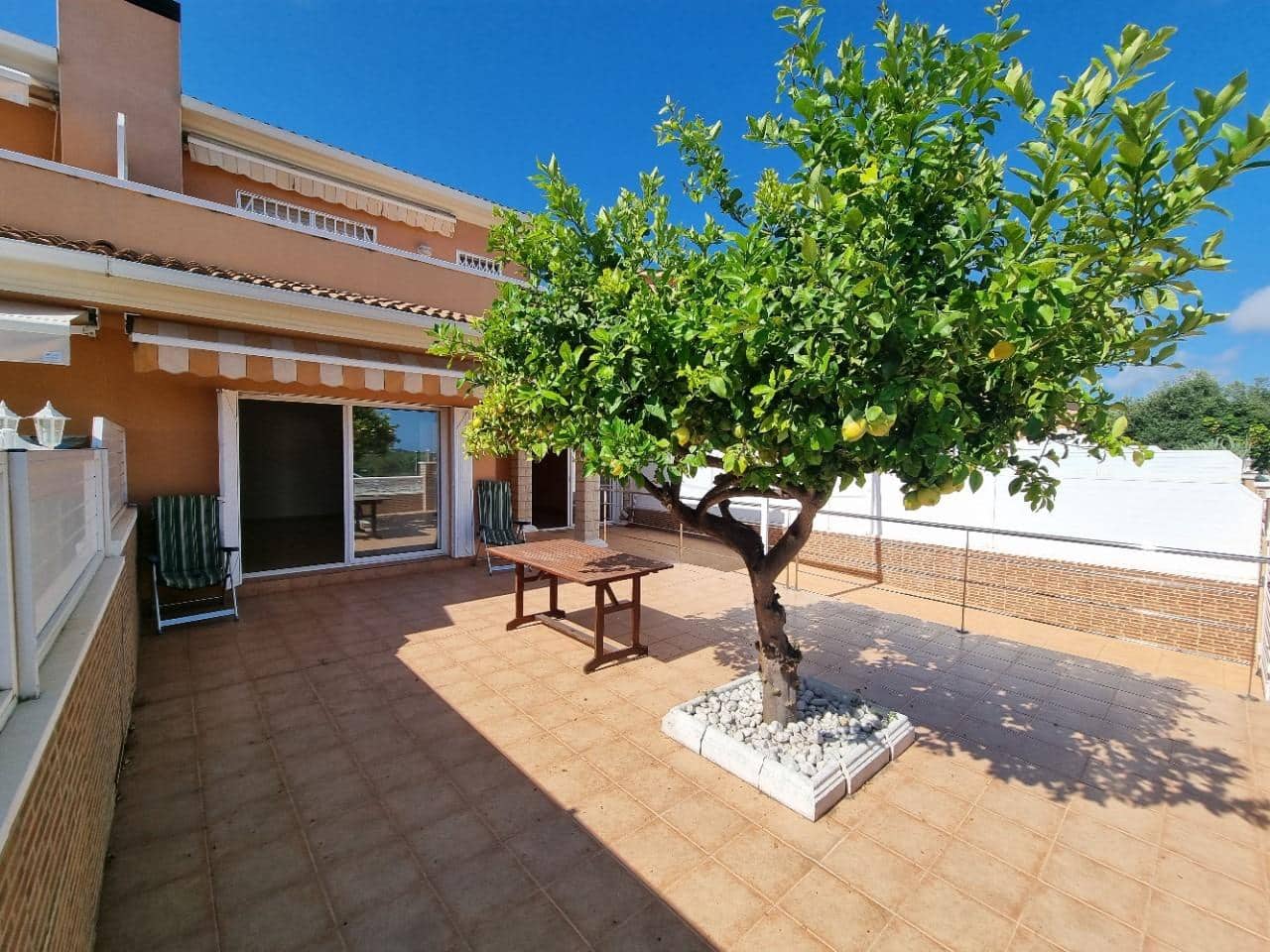 4 soveværelse Semi-Rækkehus til salg i Roda de Bara med garage - € 355.000 (Ref: 9147808)