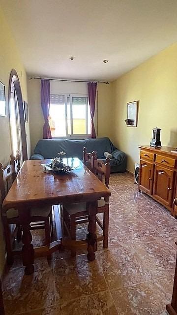 4 soverom Villa til salgs i Cubelles med garasje - € 380 000 (Ref: 9147816)