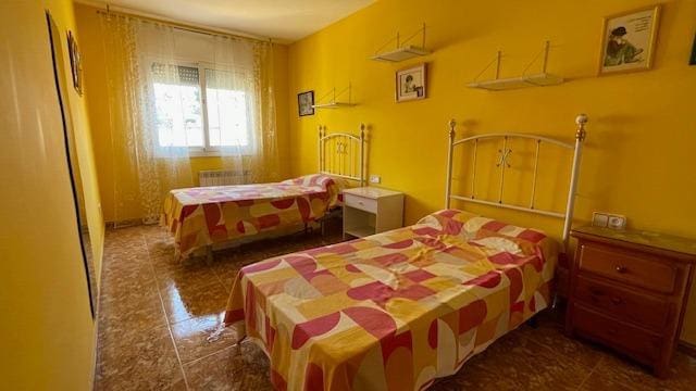 4 soverom Villa til salgs i Cubelles med garasje - € 380 000 (Ref: 9147816)