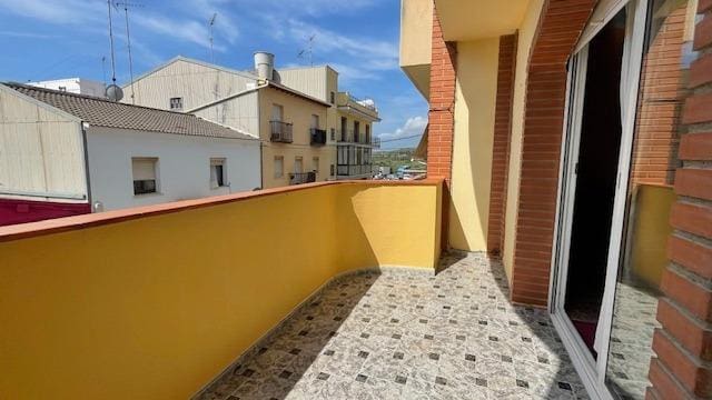 4 soverom Villa til salgs i Cubelles med garasje - € 380 000 (Ref: 9147816)