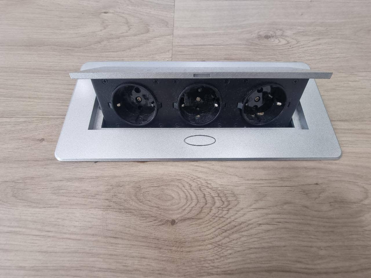 4 soveværelse Erhverv til leje i Altafulla - € 800 (Ref: 9147824)