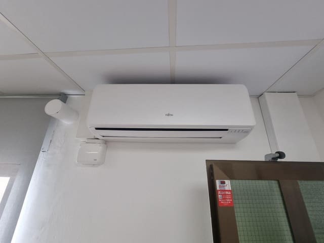 4 bedroom Commercial for rent in Altafulla - € 800 (Ref: 9147824)