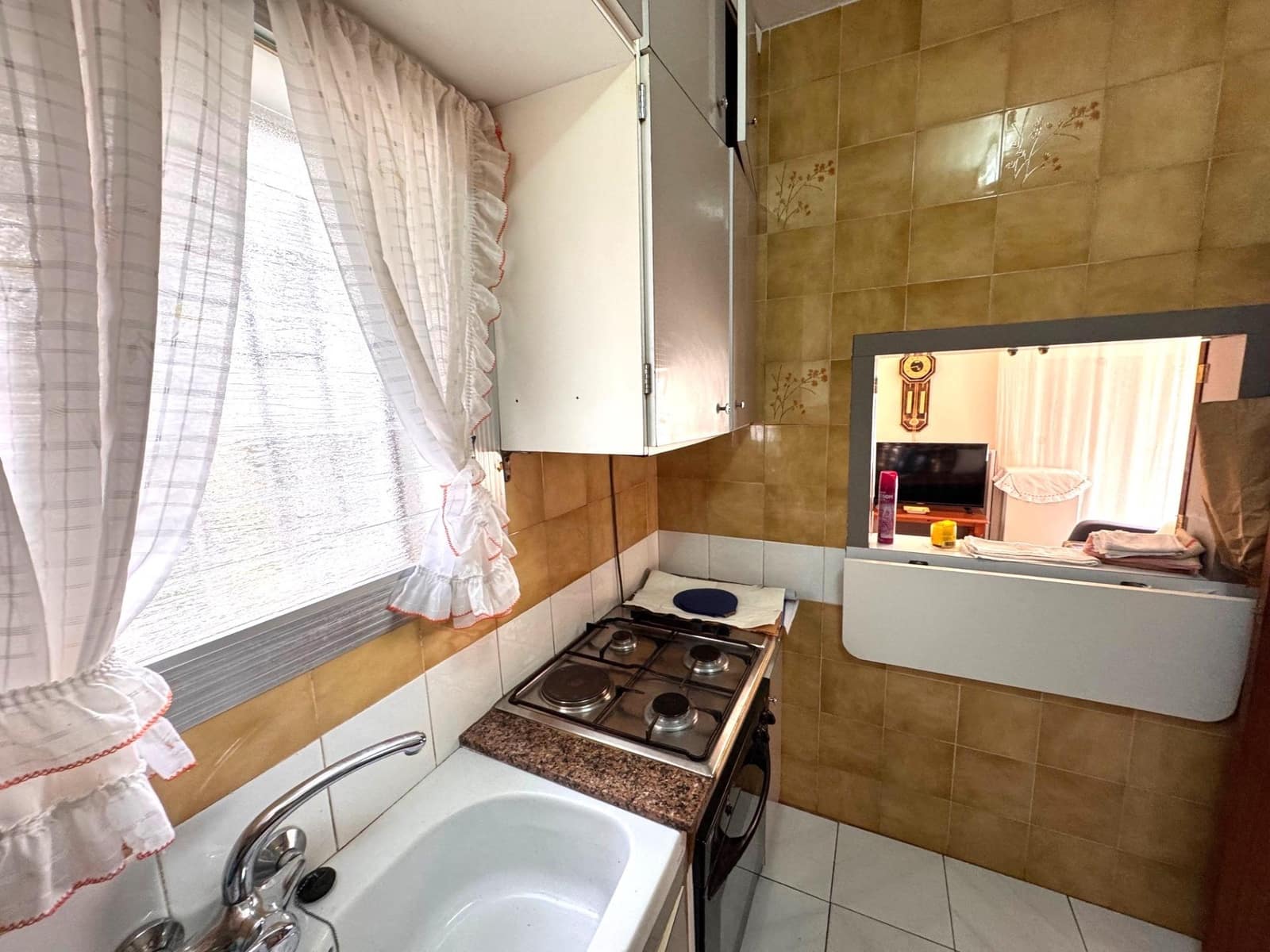 5 soveværelse Villa til salg i La Pobla de Montornes med swimmingpool garage - € 249.000 (Ref: 9147830)