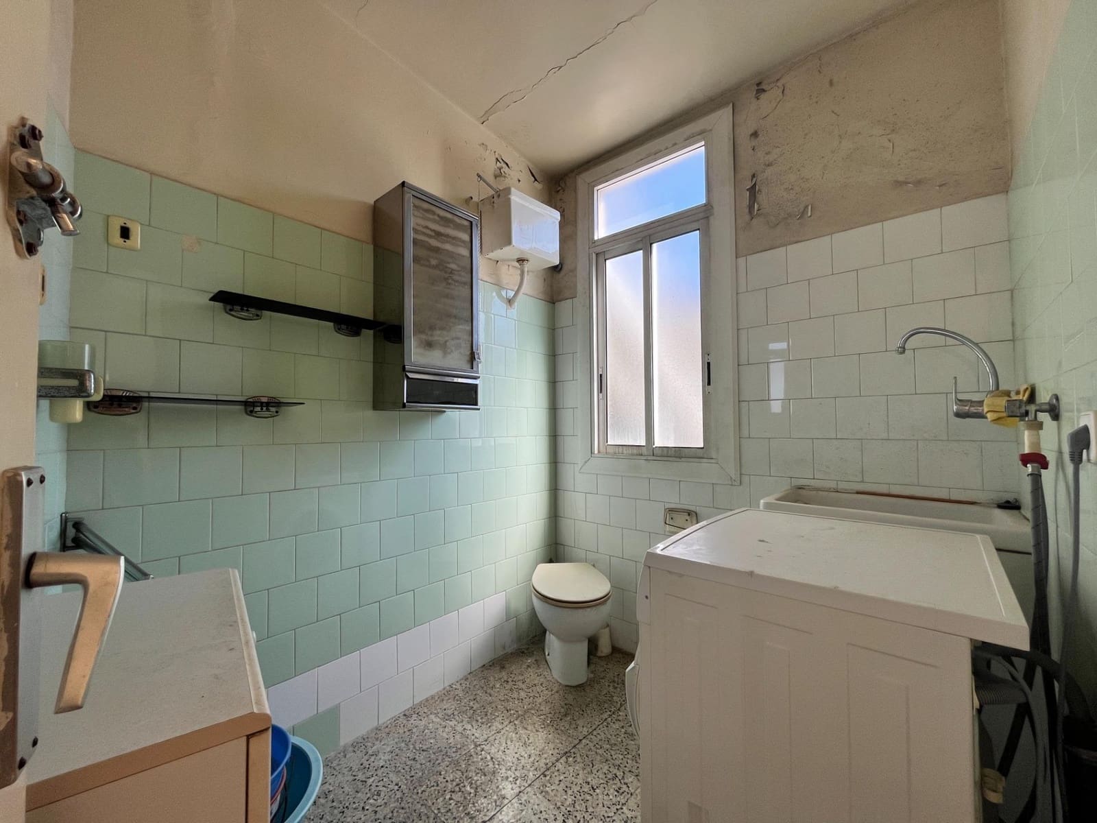 6 soveværelse Byhus til salg i Sant Sadurni d'Anoia med garage - € 300.000 (Ref: 9147836)