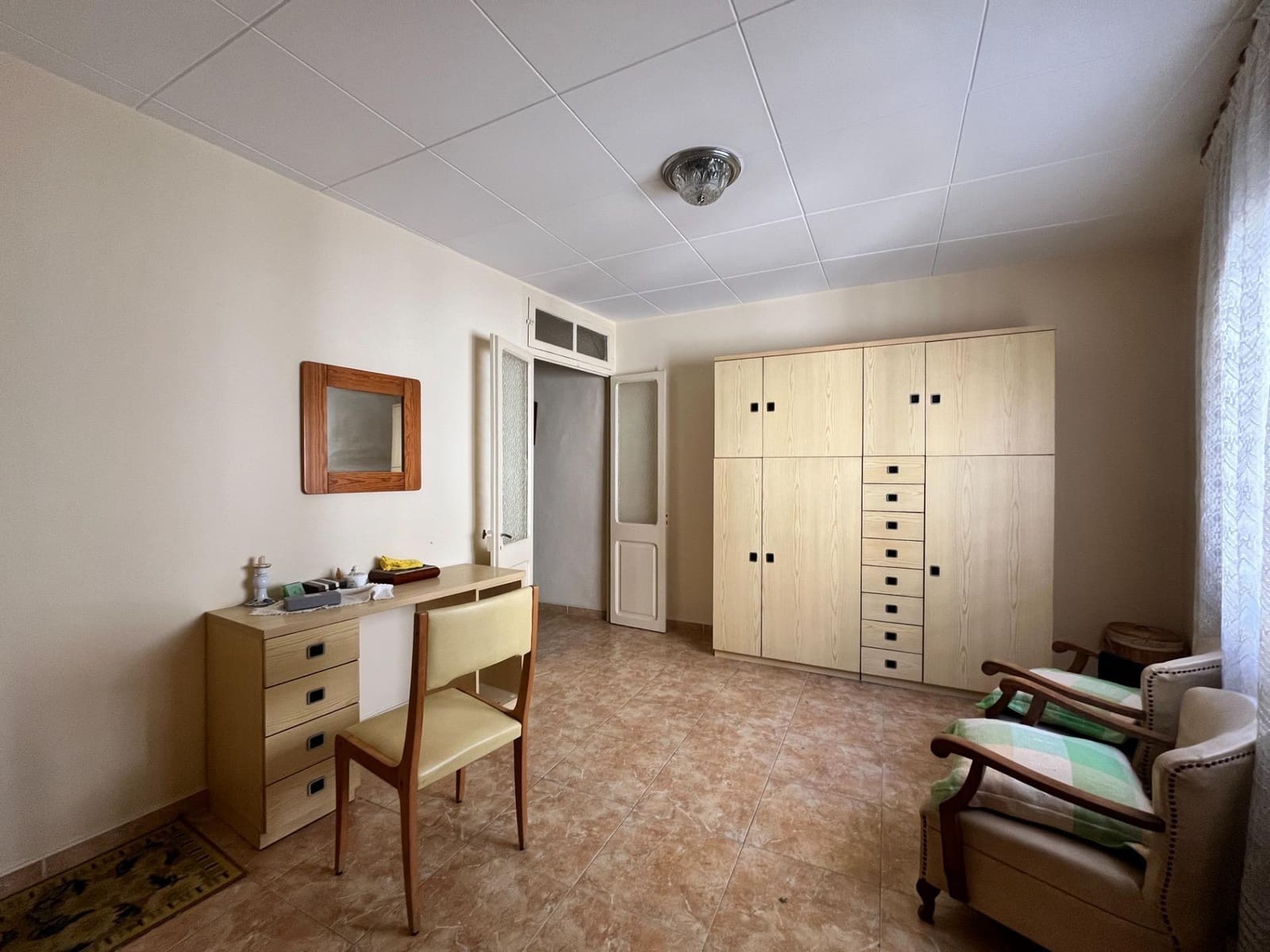 6 soveværelse Byhus til salg i Sant Sadurni d'Anoia med garage - € 300.000 (Ref: 9147836)