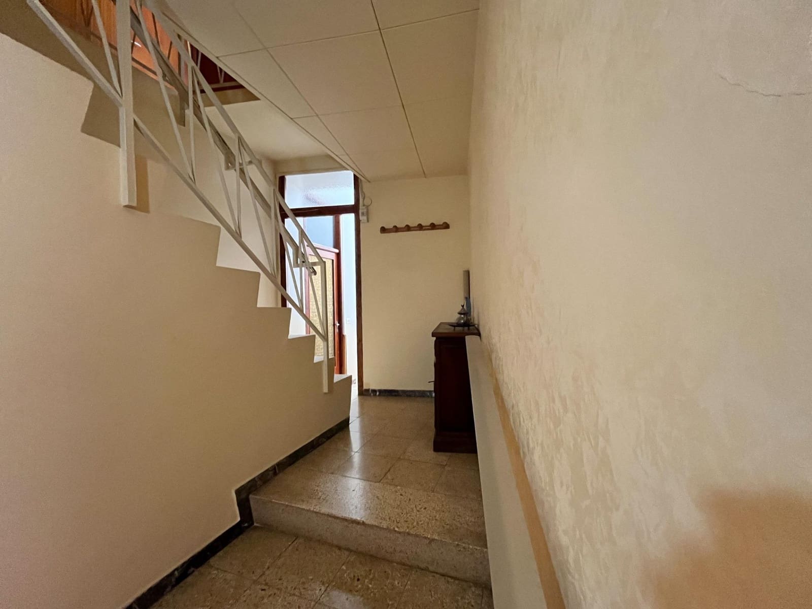 6 soveværelse Byhus til salg i Sant Sadurni d'Anoia med garage - € 300.000 (Ref: 9147836)