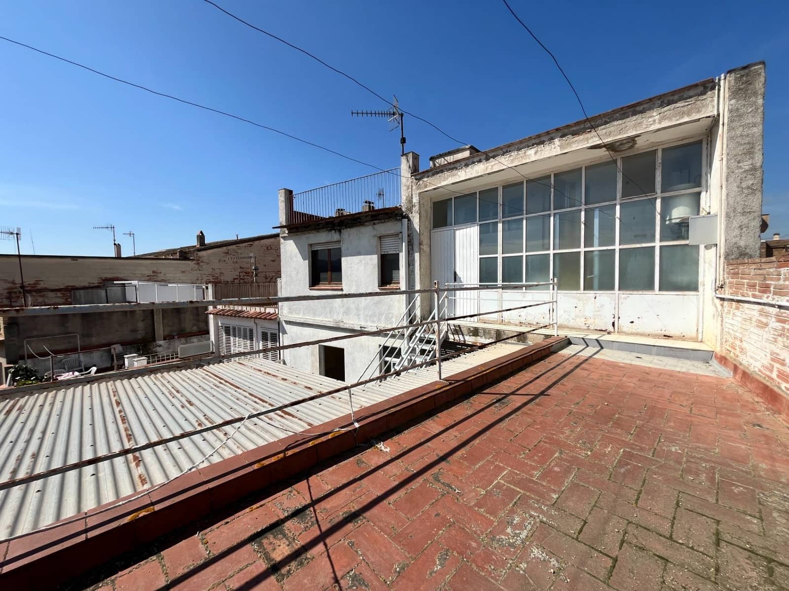 6 soveværelse Byhus til salg i Sant Sadurni d'Anoia med garage - € 300.000 (Ref: 9147836)