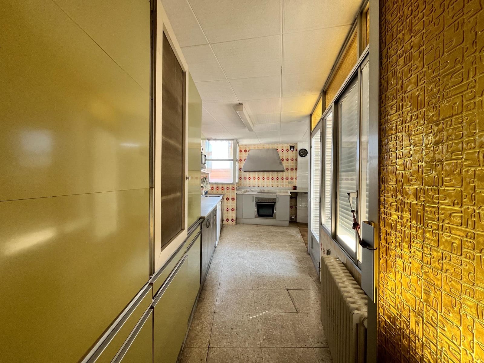 6 soveværelse Byhus til salg i Sant Sadurni d'Anoia med garage - € 300.000 (Ref: 9147836)