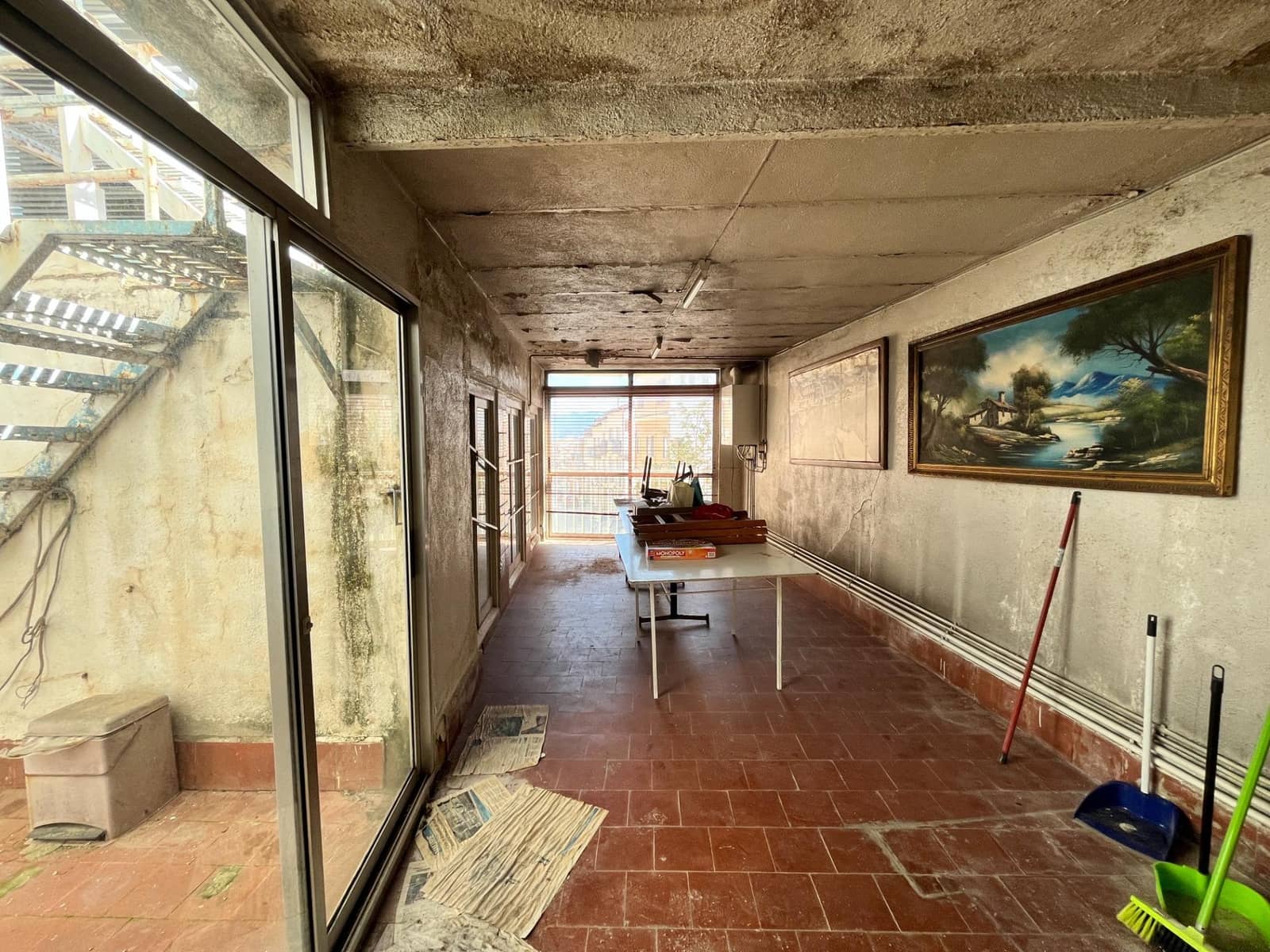 6 soveværelse Byhus til salg i Sant Sadurni d'Anoia med garage - € 300.000 (Ref: 9147836)