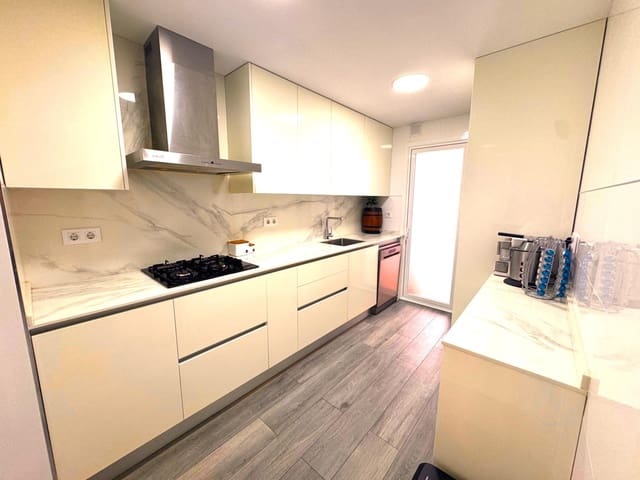 4 sypialnia Mieszkanie na sprzedaż w Torredembarra - 239 900 € (Ref: 9147846)