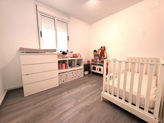 4 sypialnia Mieszkanie na sprzedaż w Torredembarra - 239 900 € (Ref: 9147846)