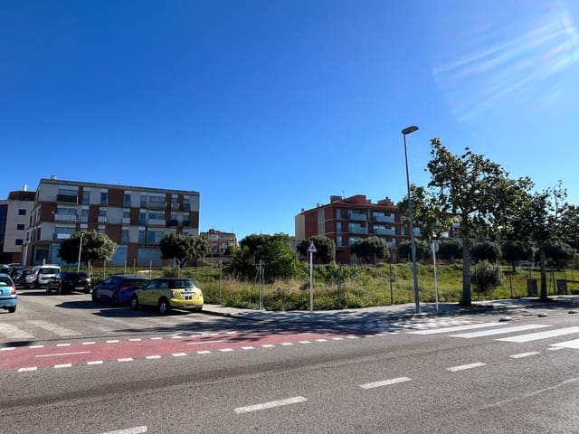 Tomt till salu i El Vendrell - 125 000 € (Ref: 9147850)