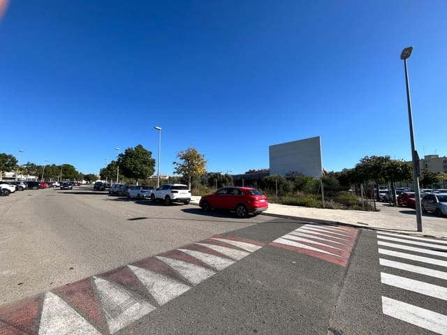 Tontti myytävänä paikassa El Vendrell - 210 000 € (Ref: 9147852)