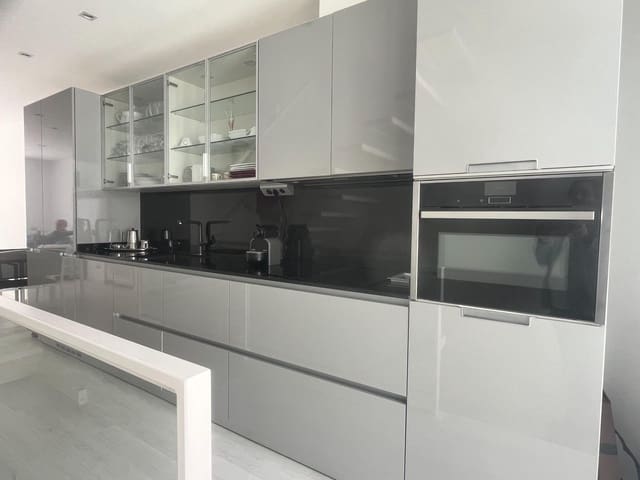 2 makuuhuone Omakotitalo myytävänä paikassa Sitges - 1 100 000 € (Ref: 9147854)