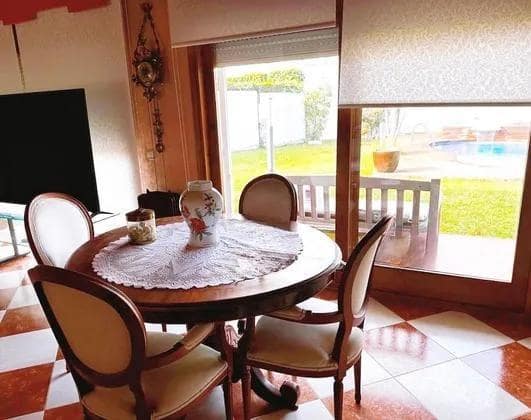 4 soveværelse Villa til salg i Calafell med swimmingpool garage - € 495.000 (Ref: 9147858)