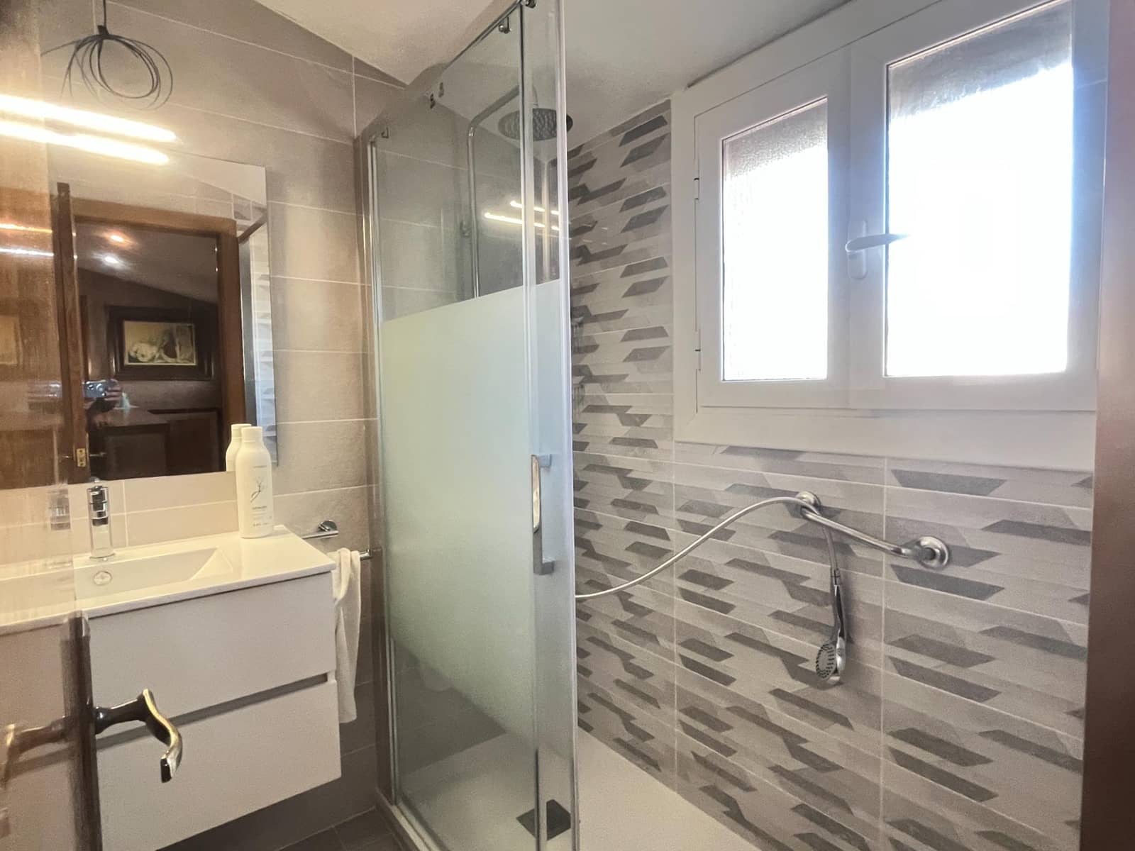 4 soveværelse Villa til salg i Calafell med swimmingpool garage - € 495.000 (Ref: 9147858)