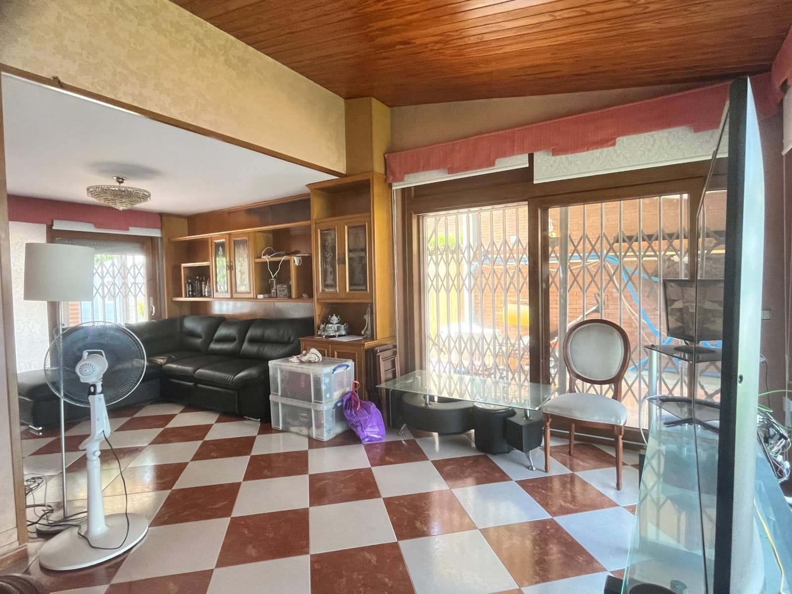 4 soveværelse Villa til salg i Calafell med swimmingpool garage - € 495.000 (Ref: 9147858)