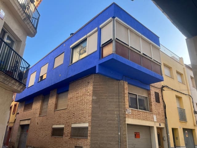 5 soveværelse Rækkehus til salg i El Vendrell med garage - € 224.000 (Ref: 9147864)