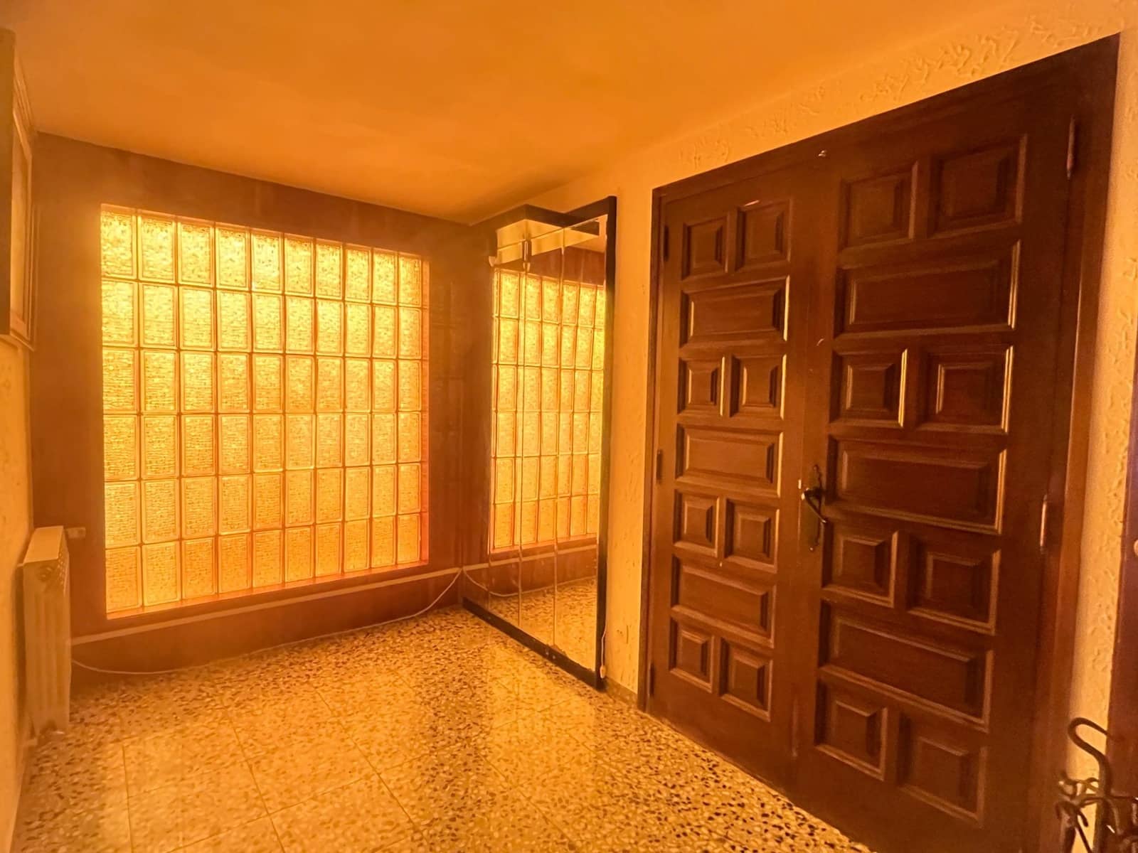 5 soveværelse Rækkehus til salg i El Vendrell med garage - € 219.000 (Ref: 9147864)