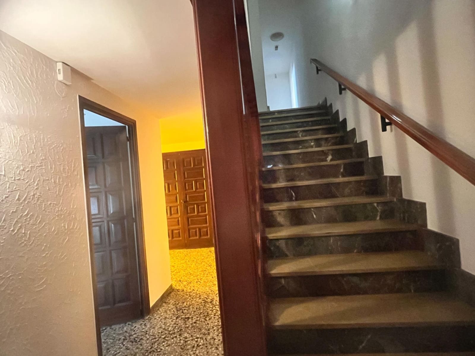 5 soveværelse Rækkehus til salg i El Vendrell med garage - € 219.000 (Ref: 9147864)