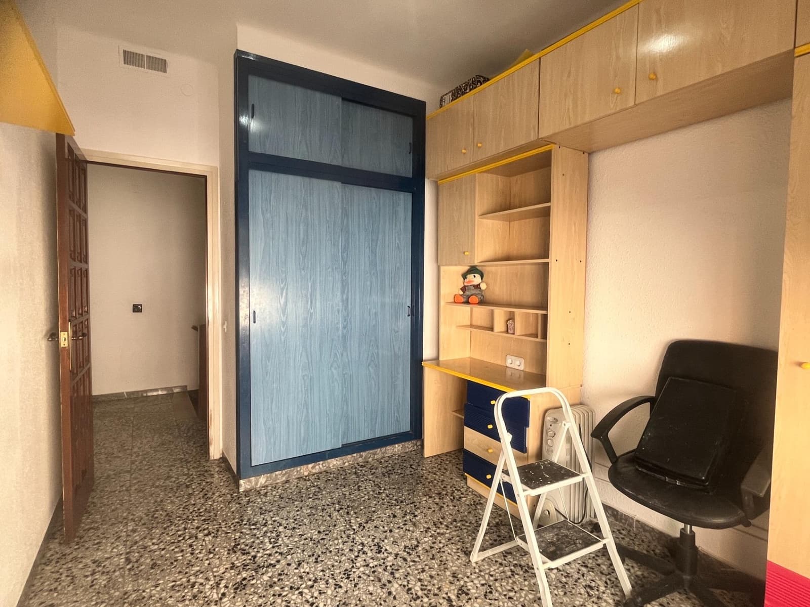 5 soveværelse Rækkehus til salg i El Vendrell med garage - € 219.000 (Ref: 9147864)