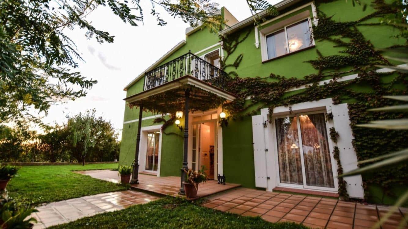 4 soverom Villa til salgs i Banyeres del Penedes med svømmebasseng garasje - € 520 000 (Ref: 9147865)