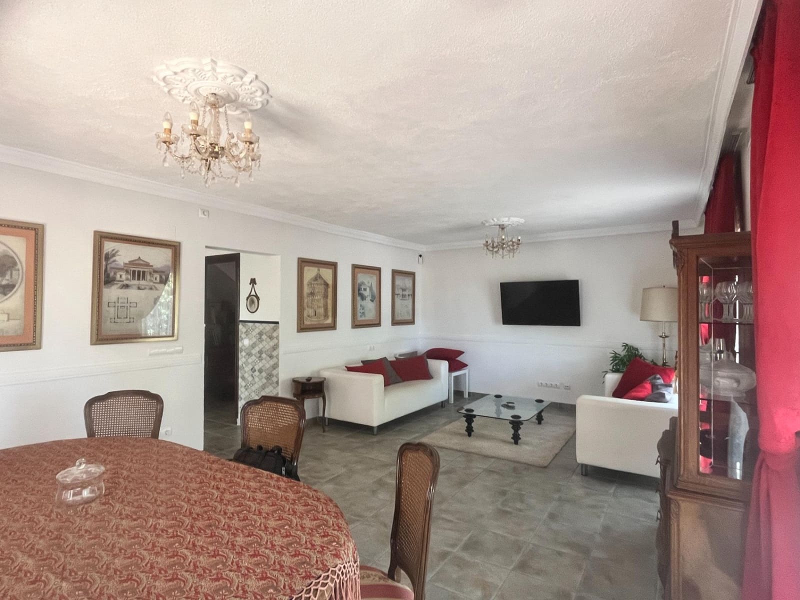 4 soverom Villa til salgs i Banyeres del Penedes med svømmebasseng garasje - € 520 000 (Ref: 9147865)