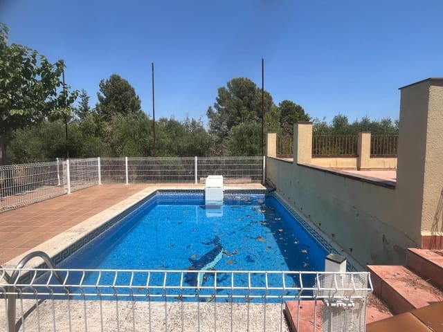 4 soverom Villa til salgs i Banyeres del Penedès med svømmebasseng garasje - € 520 000 (Ref: 9147865)