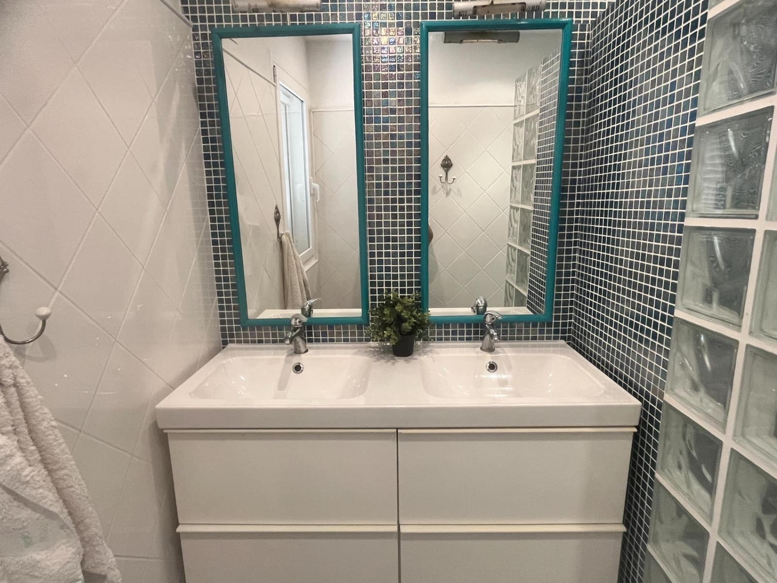 4 soverom Villa til salgs i Banyeres del Penedes med svømmebasseng garasje - € 520 000 (Ref: 9147865)