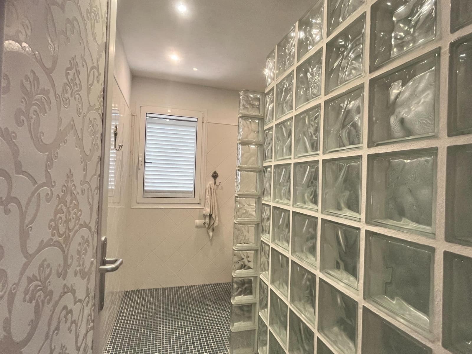 4 soverom Villa til salgs i Banyeres del Penedes med svømmebasseng garasje - € 520 000 (Ref: 9147865)