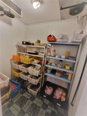 Gewerbe zu vermieten in Torredembarra - 761 € (Ref: 9147873)