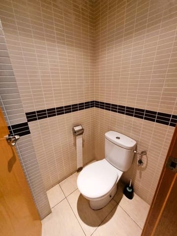 3 bedroom Business for rent in Altafulla - € 800 (Ref: 9147875)