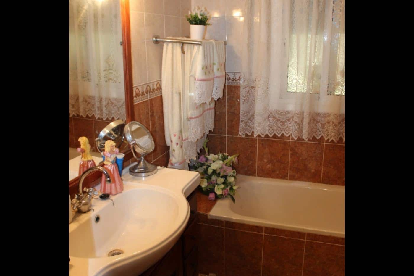 7 bedroom Villa for sale in La Pobla de Montornes with pool garage - € 293,000 (Ref: 9147880)