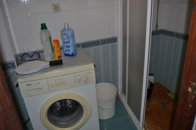 10 slaapkamer Rijtjeshuis te koop in Torredembarra met garage - € 189.900 (Ref: 9147881)