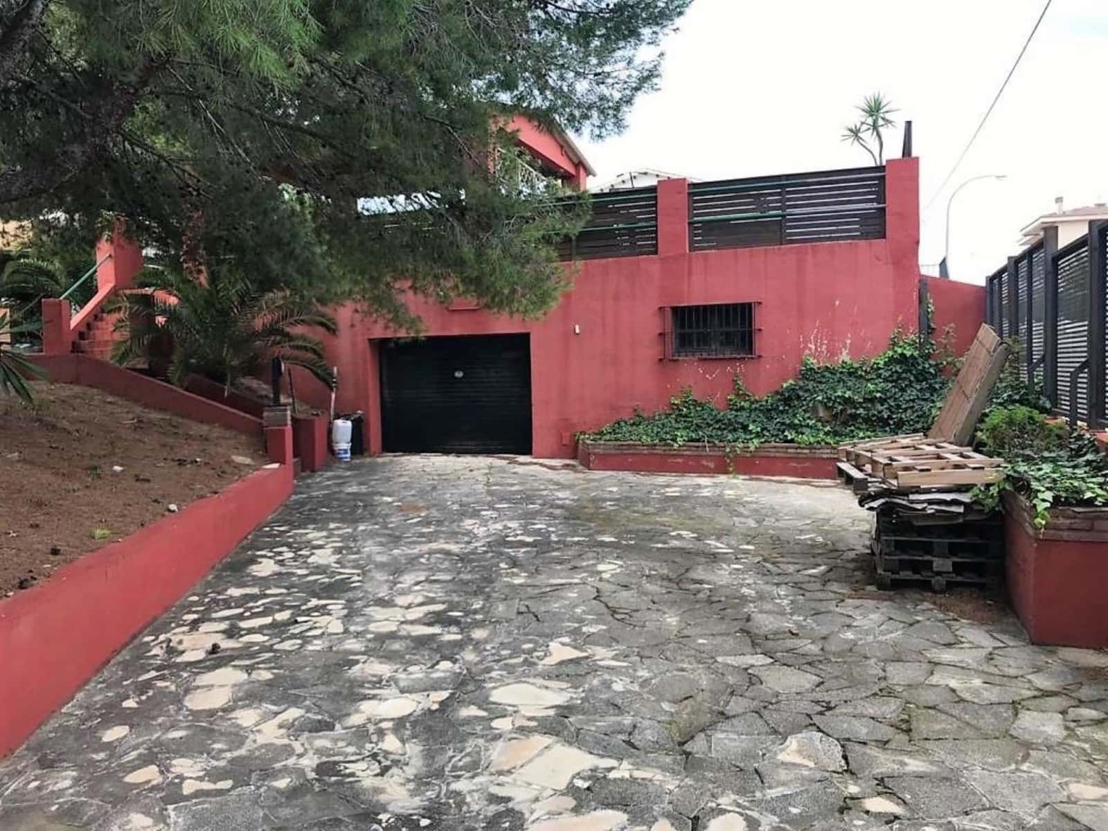 Commercial for sale in Roda de Bara with garage - € 1,500,000 (Ref: 9147882)