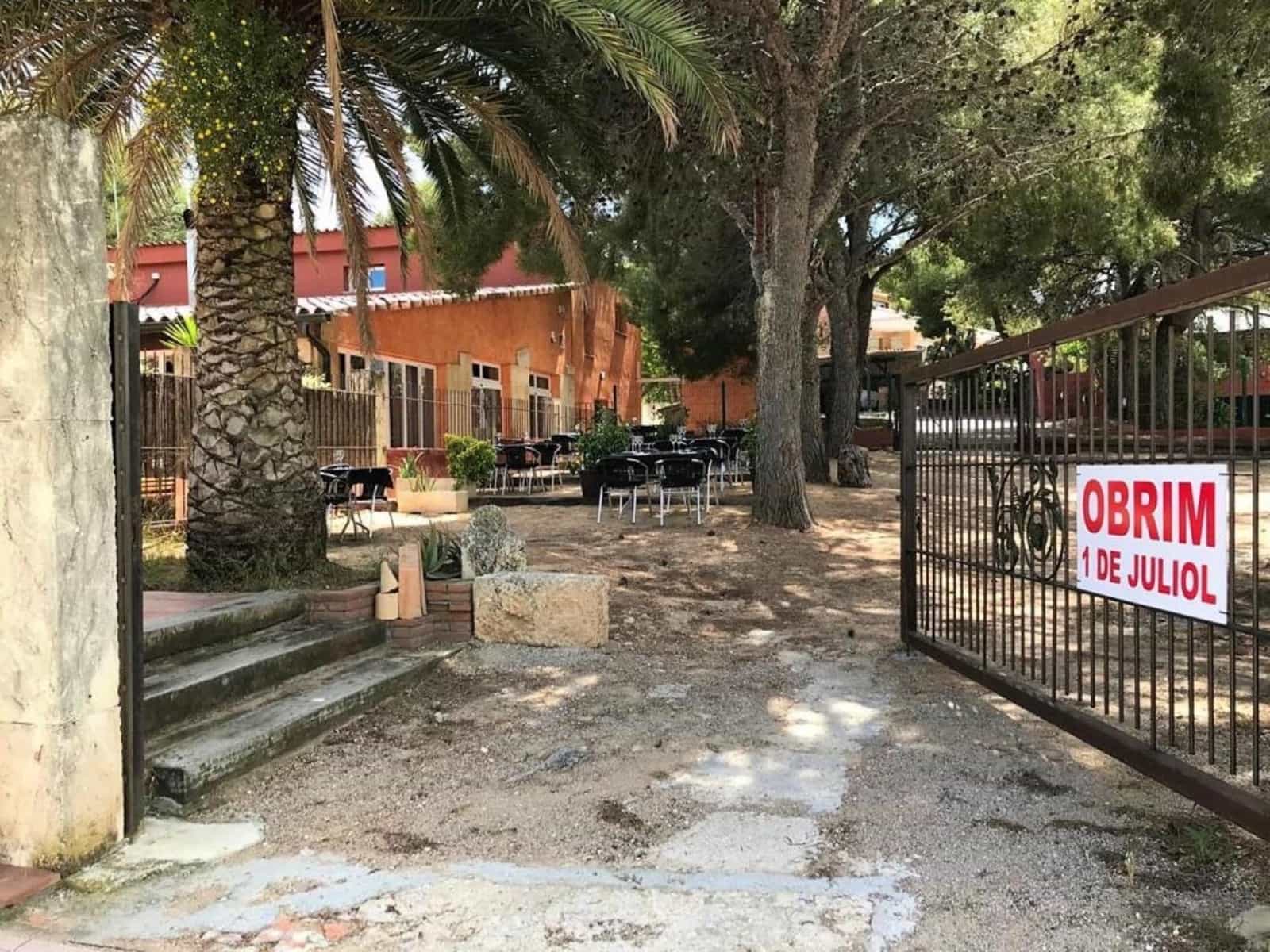 Commercial for sale in Roda de Bara with garage - € 1,500,000 (Ref: 9147882)