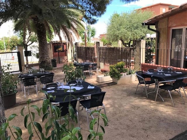 Commercial for sale in Roda de Barà with garage - € 1,500,000 (Ref: 9147882)