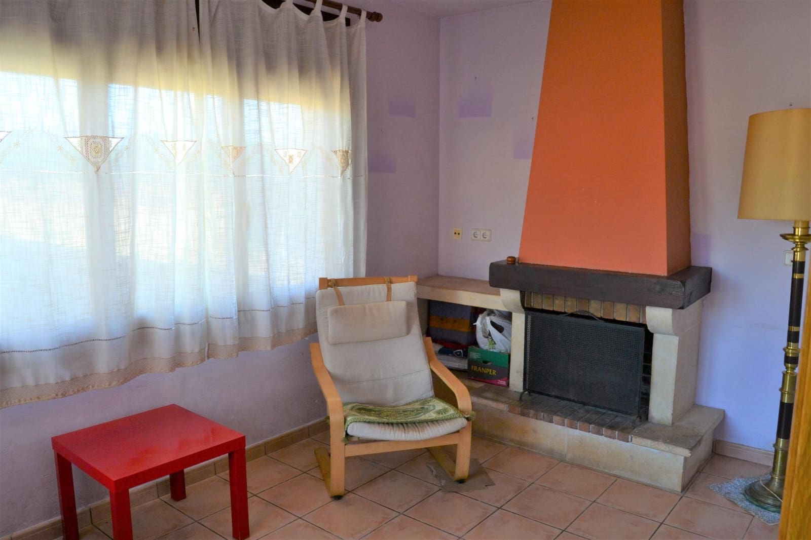 4 soverom Villa til salgs i Llorenc del Penedes med garasje - € 299 990 (Ref: 9147884)