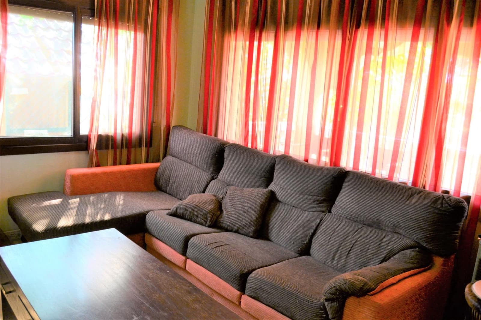 4 soverom Villa til salgs i Llorenc del Penedes med garasje - € 299 990 (Ref: 9147884)