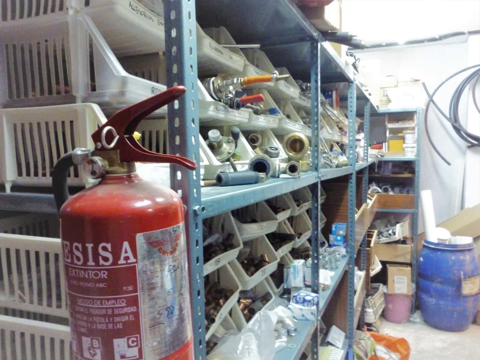 Commercial for sale in Tarragona city - € 89,500 (Ref: 9147899)