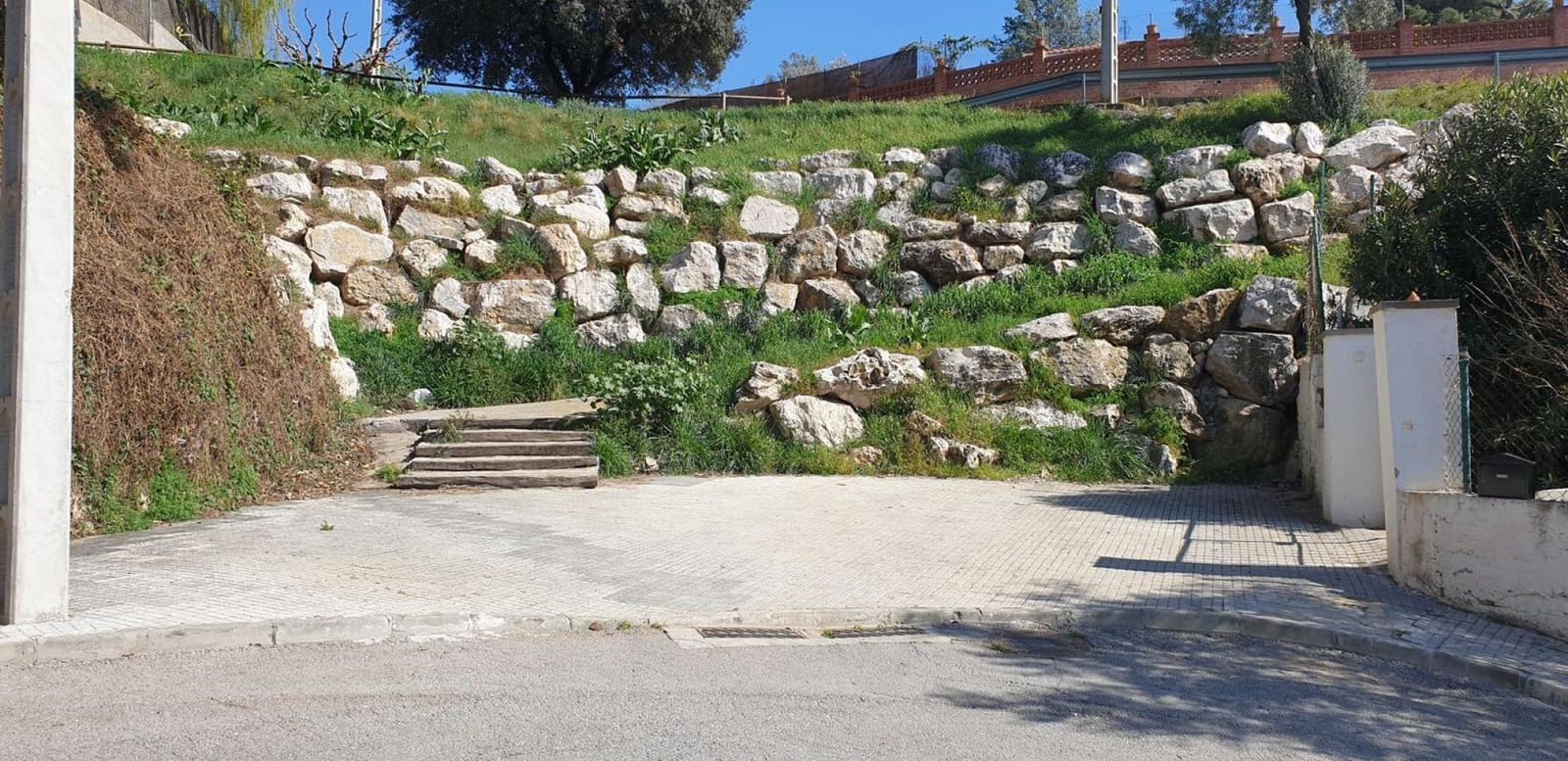 Byggetomt til salgs i Sant Llorenc d'Hortons - € 70 000 (Ref: 9147901)