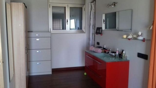 4 sypialnia Willa na sprzedaż w Cubelles - 400 000 € (Ref: 9147904)