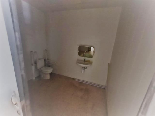 Gewerbe zu vermieten in Torredembarra - 3.000 € (Ref: 9147909)