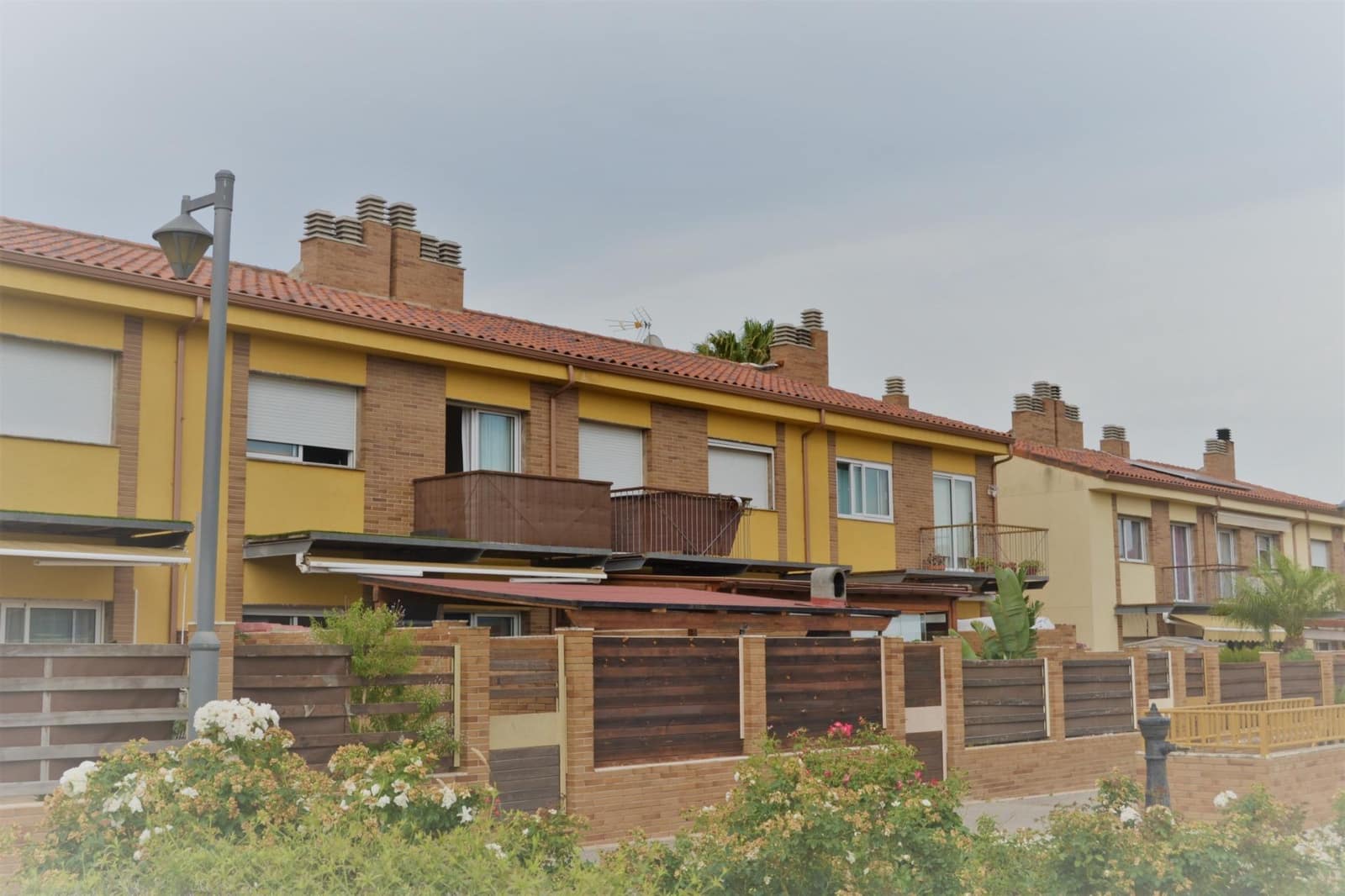 3 soverom Rekkehus til salgs i Cambrils med svømmebasseng garasje - € 415 000 (Ref: 9147910)