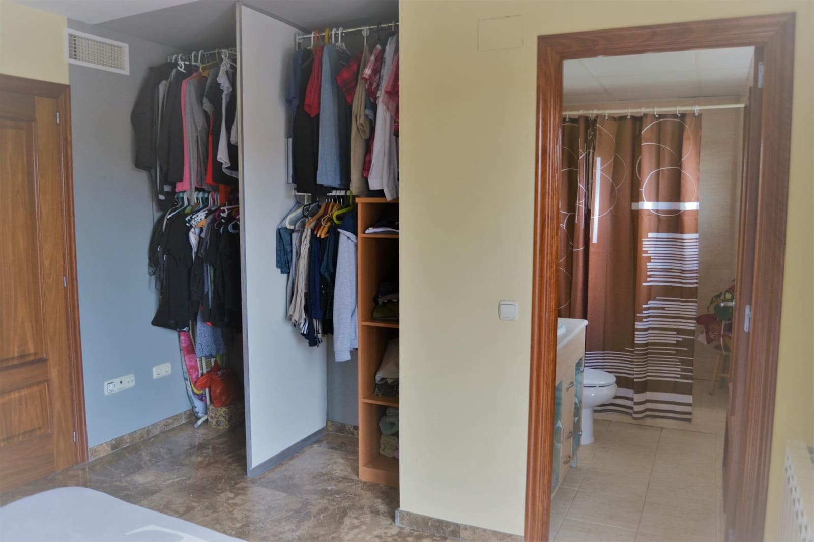 3 soverom Rekkehus til salgs i Cambrils med svømmebasseng garasje - € 415 000 (Ref: 9147910)