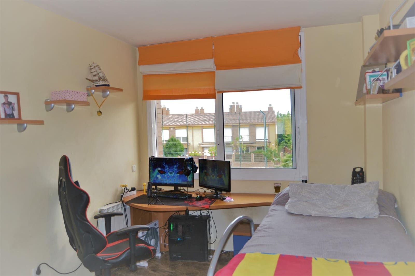 3 soverom Rekkehus til salgs i Cambrils med svømmebasseng garasje - € 415 000 (Ref: 9147910)