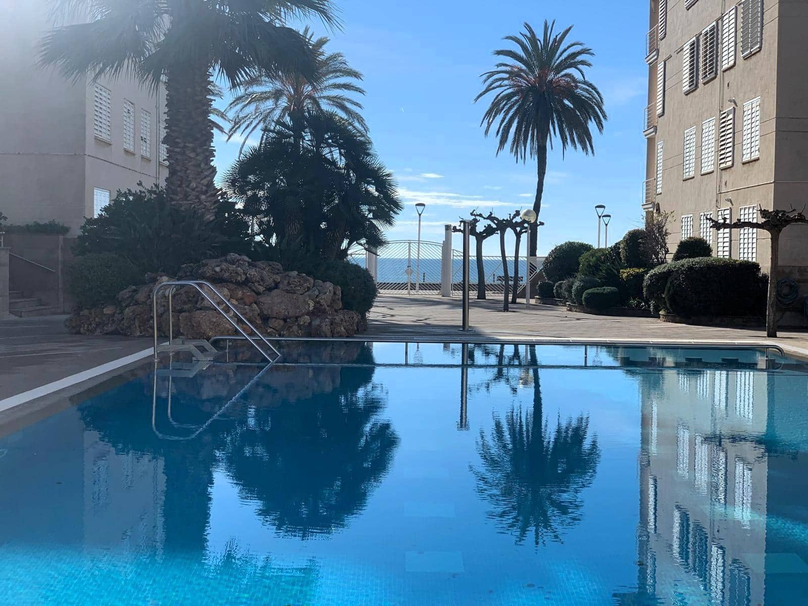 4 soverom Leilighet til salgs i El Vendrell med svømmebasseng garasje - € 345 000 (Ref: 9151862)