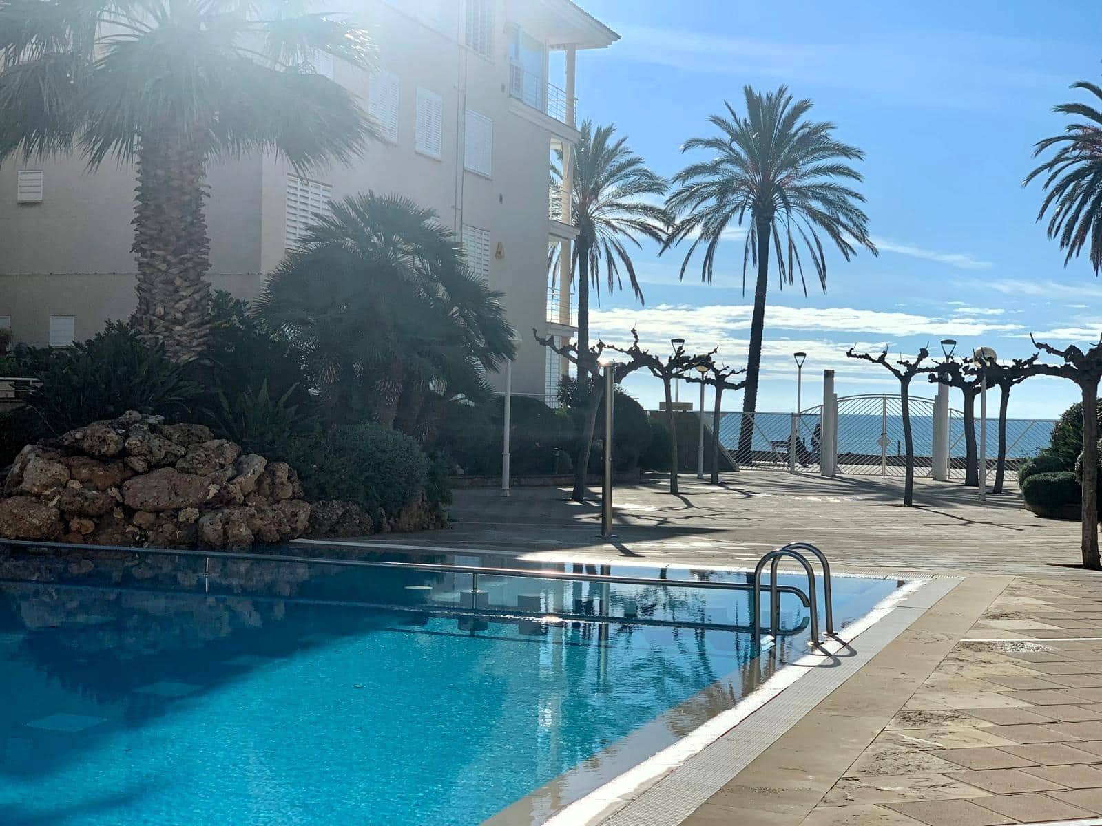 4 soverom Leilighet til salgs i El Vendrell med svømmebasseng garasje - € 345 000 (Ref: 9151862)